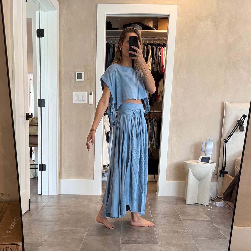 Free People Blue Midi Skirt and Crop top Light Blue Set - Picture 4 of 12